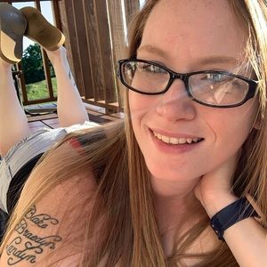 Meet your Posher, Rae